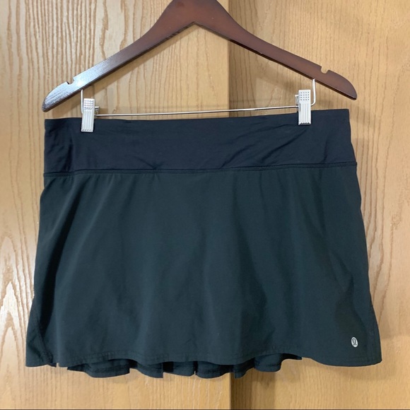 Lululemon Run Speed Skirt Black Womens Size 10 - Picture 2 of 5